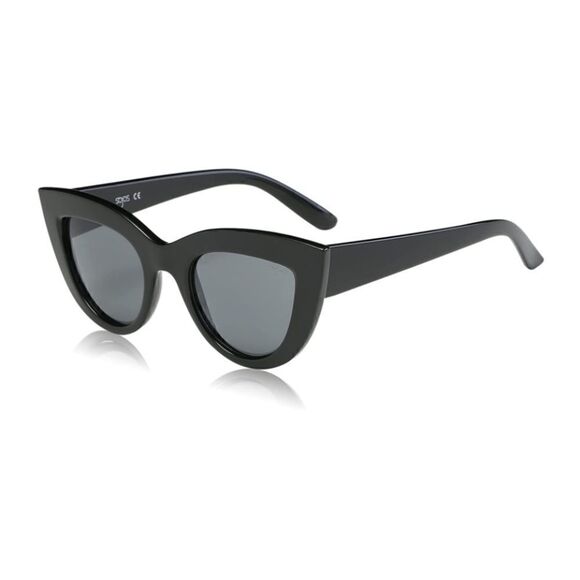 Large Cat Eye Sunglasses  - Picture 2 of 5